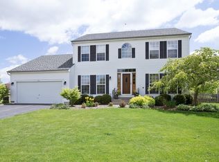 760 Elderberry Ct, Lake In The Hills, IL 60156