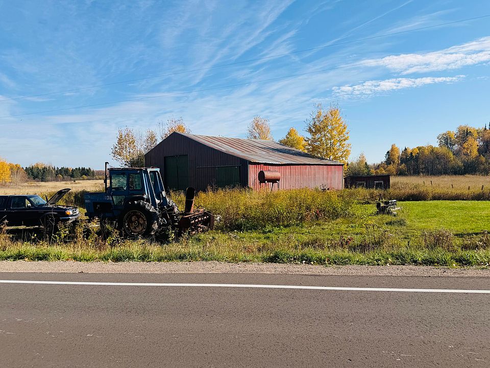 2nd image of 7419 S Ridge Rd