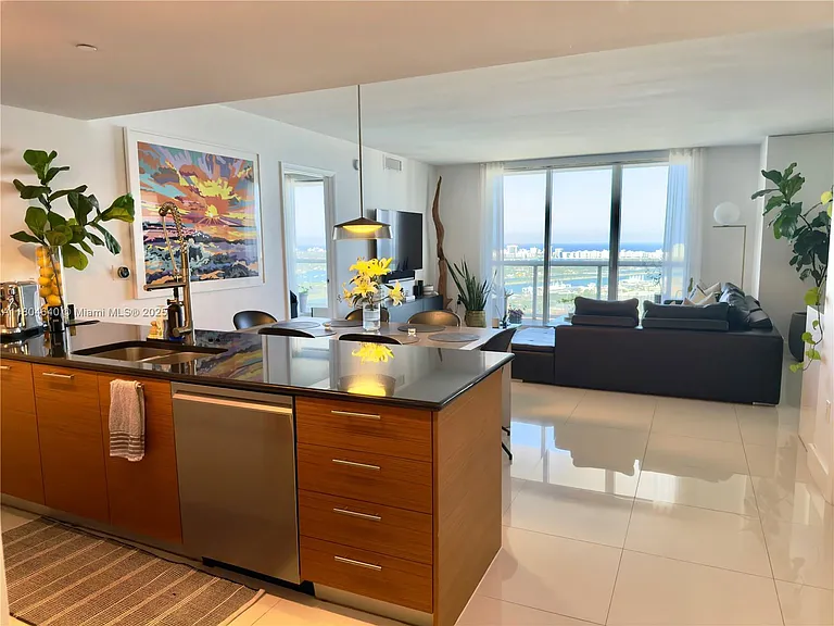 50 Biscayne Blvd #4810 — Photo 6
