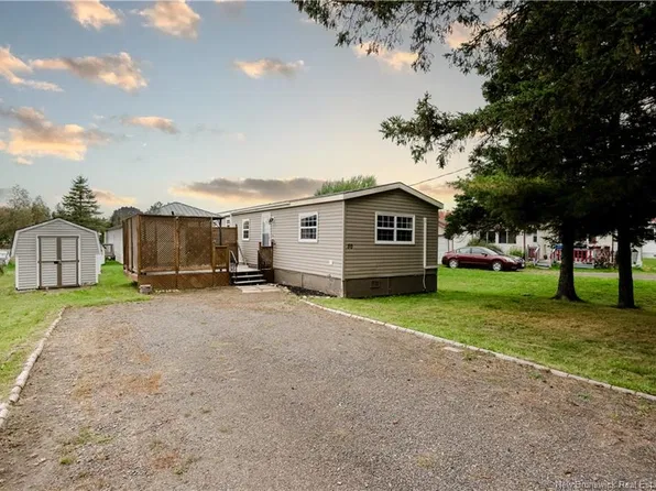 50 Weisner Rd, Moncton, NB E1H 1L1