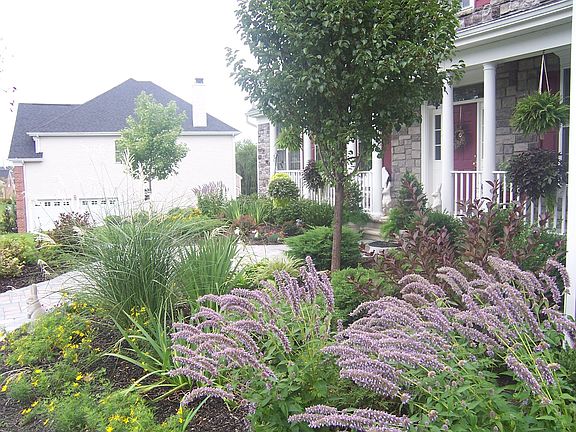 Front flower bed