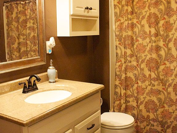 New guest bathroom 2012