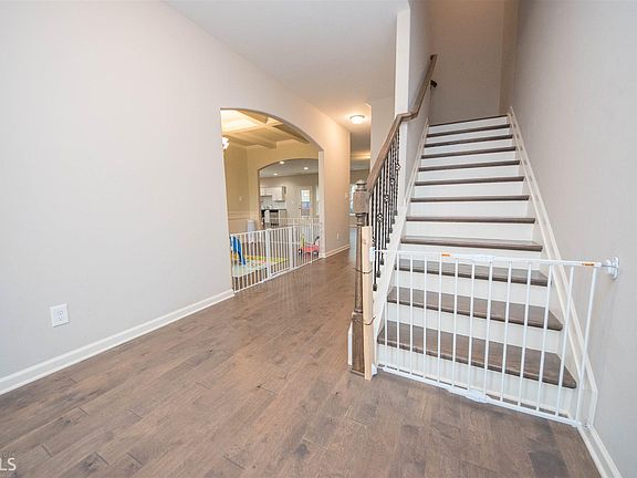 2nd image of 297 Briandwood Dr