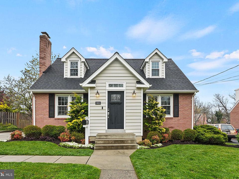 1st image of 2923 Rogers Dr