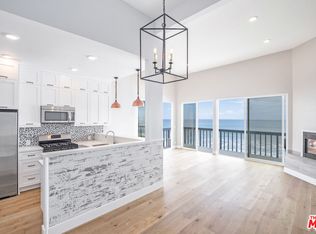 25328 Malibu Rd APT A, Malibu, CA 90265
