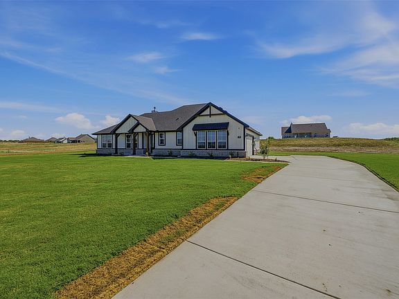 3rd image of 149 Big Sky Rd