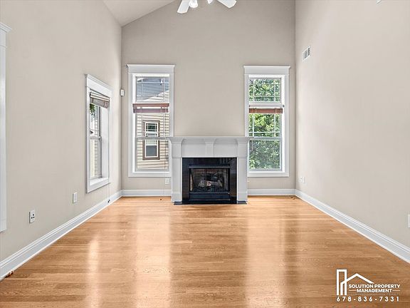 3rd image of 655 Mead St SE Unit 8