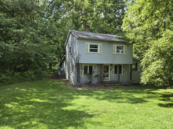 4005-4013 4015 Wildwood Ave, Valparaiso, IN 46383