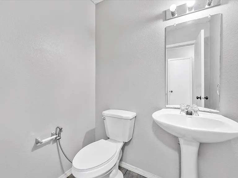 5401 Pandale Valley Dr — Photo 8