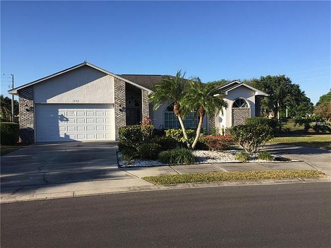 1st image of 1607 Christa Ct