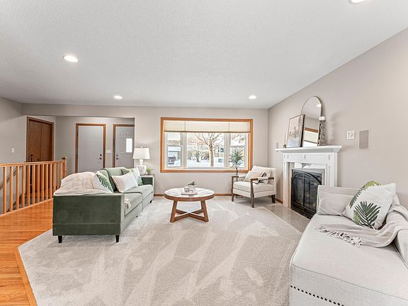 3rd image of 2231 52nd St NW