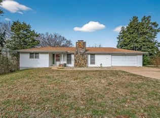 9 Summit Drive, Kimberling City, MO 65686