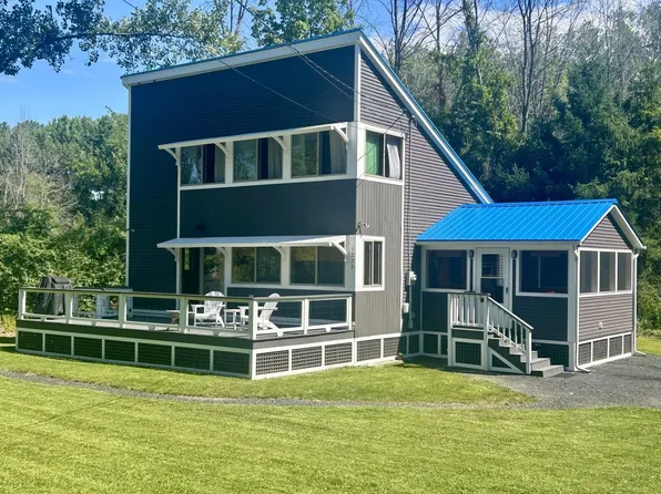 1233 Blockhouse Point Road, North Hero, VT 05474