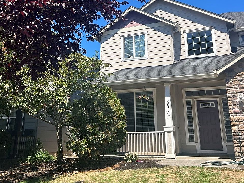 1st image of 3812 NE 93rd St