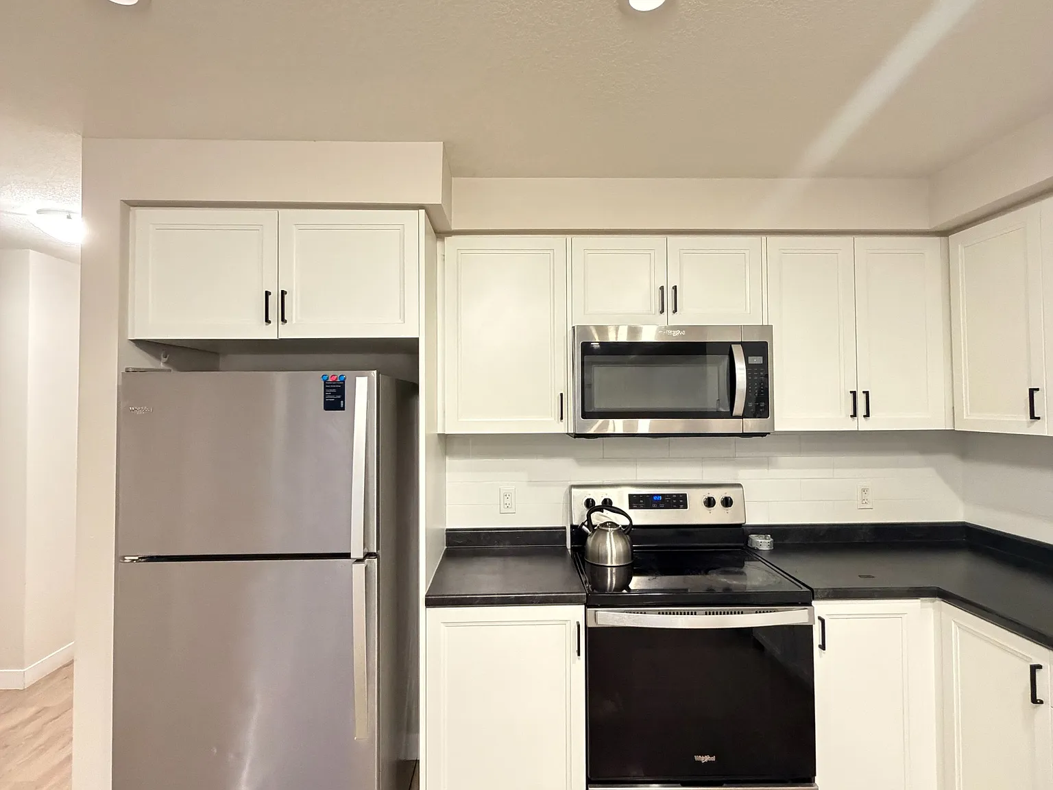 3 bed, $2,350 — Photo 1