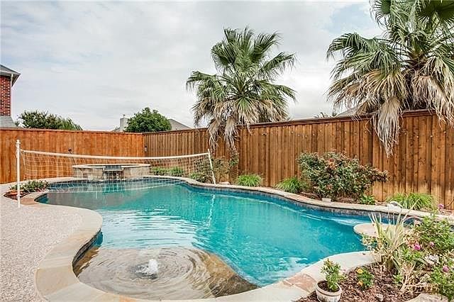 1st image of 10106 Fairway Vista Dr