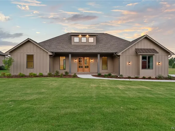 11146 Hilltop Loop, Northport, AL 35475
