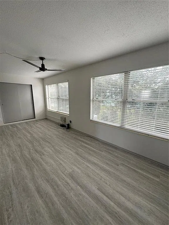 2 bed, 2.0 bath, 1400 sqft, $2,000 — Photo 4