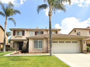 6335 High Cliff Ln, Fontana, CA 92336