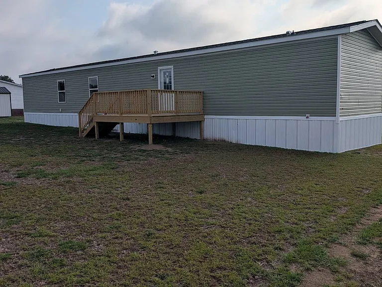 2321 Ashley Acres Dr — Photo 6