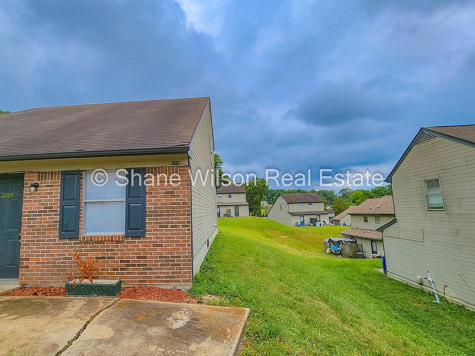 1st image of 3319 Steeple Cir NE