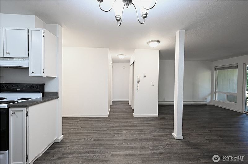 5th image of 3510 W Elmore Street
