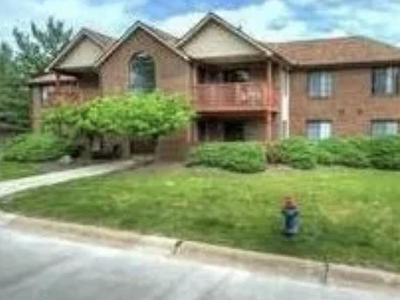 2nd image of 8621 Scenicview Dr APT 102