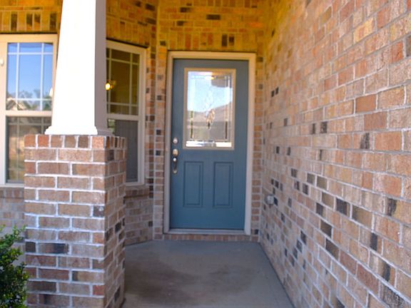 3rd image of 738 Misty Glen Ln