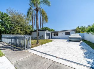 7450 Hope St, Hollywood, FL 33024