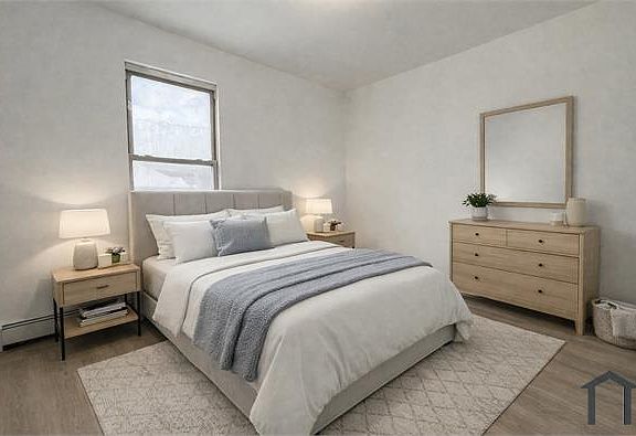4th image of 186 Corson Ave #2