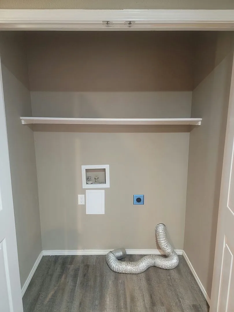 *Newer Construction Home *Hud Approved — Photo 4