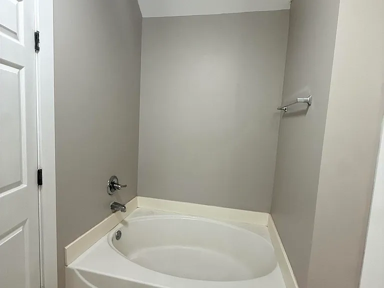 5744 Colony Ln — Photo 16