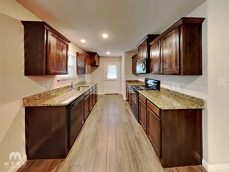 702 Rolling Terrace Cir — Photo 5