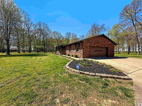 4th image of 2156 Poor Farm Rd