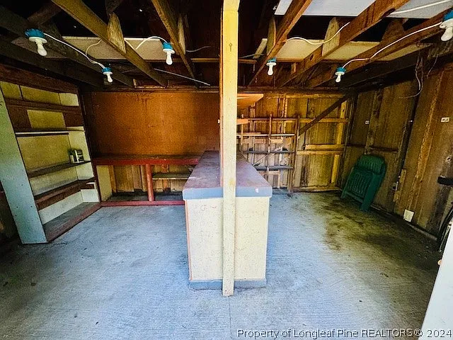 434 Windsor Rd — Photo 37