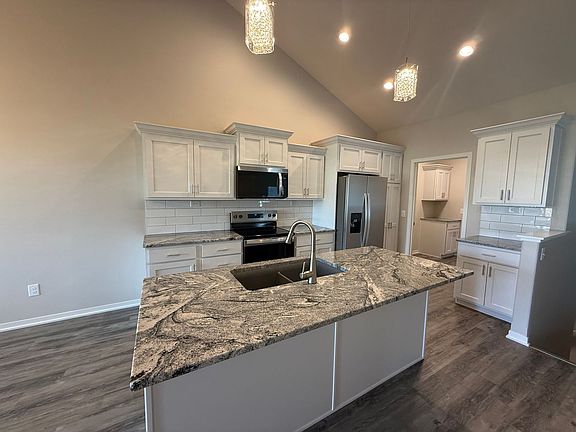 2nd image of 7021 Claystone Dr