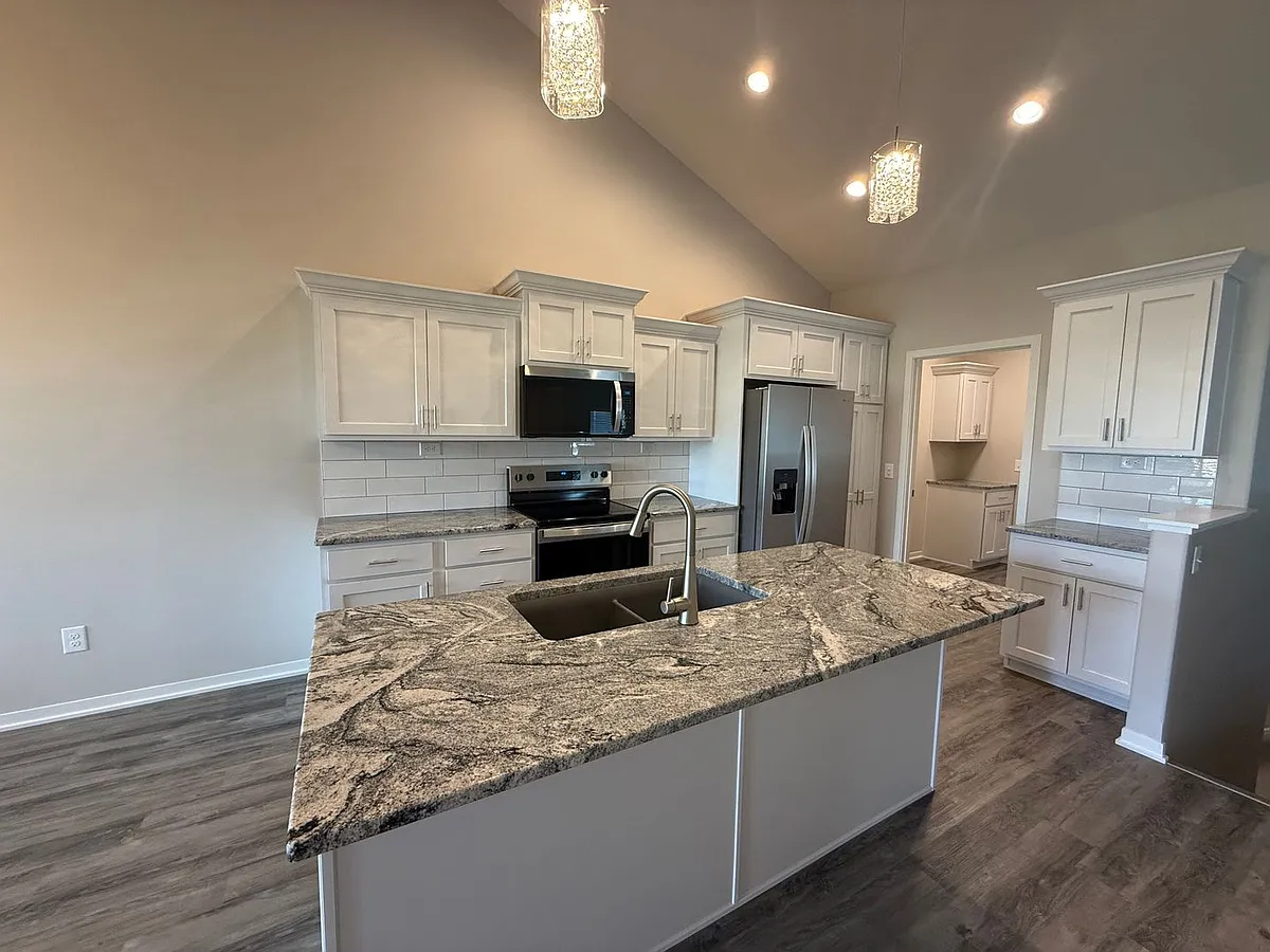 Building Photo - 7021 Claystone Dr