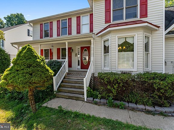 3rd image of 6158 Coventry Ct