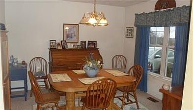 4th image of 1032 Whiteoak Dr