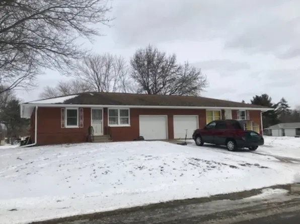 4683 Dogwood Dr APT 2, Berrien Sprgs, MI 49103