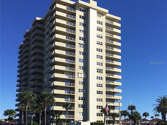 4th image of 1621 Gulf Blvd APT 202