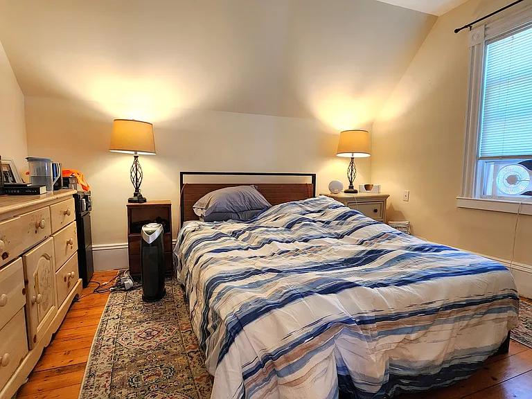 39 Alpine St — Photo 8