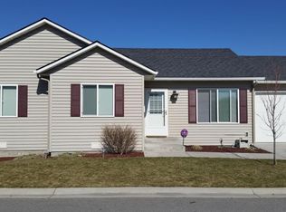 15209 E Riverside Ln, Greenacres, WA 99016