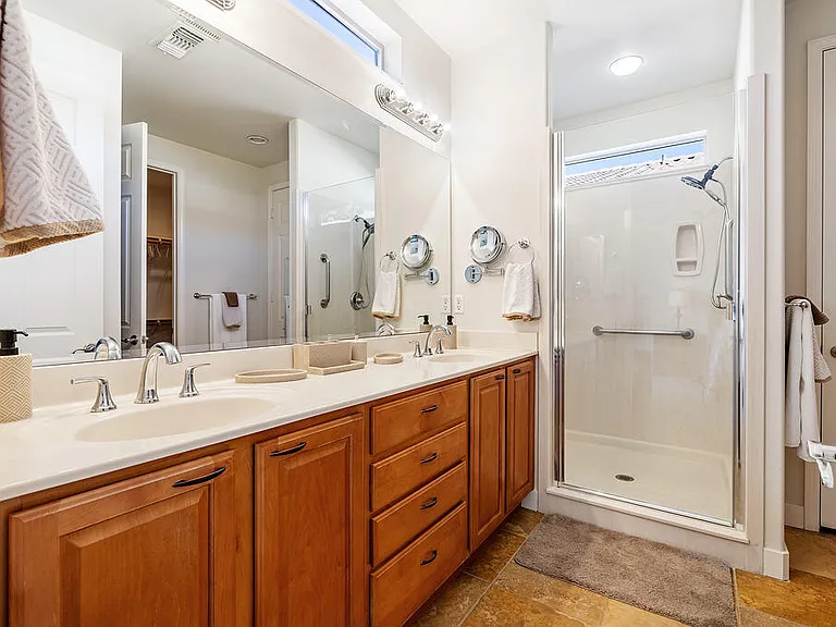 40201 Calle Santa Claudia #40201 — Photo 16
