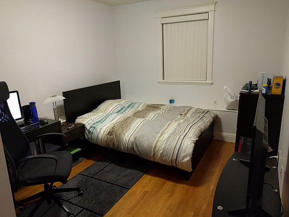 4th image of 2186 22nd Ave Floor 1