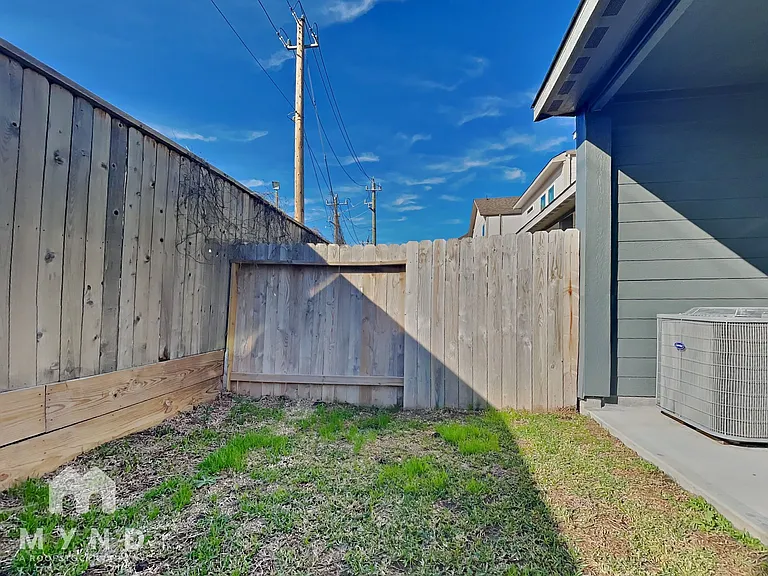 8117 Rising Stream Dr — Photo 19