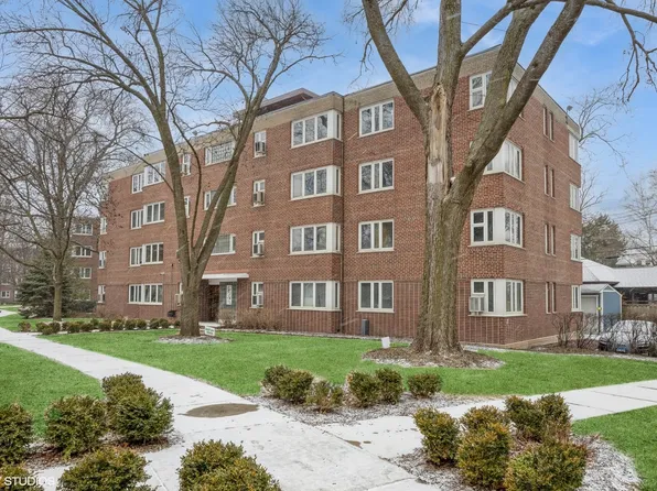 7210 Oak Ave APT 1NW, River Forest, IL 60305