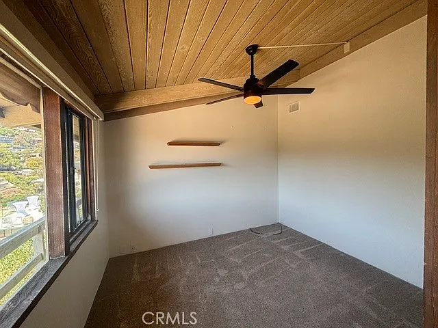 998 Oriole Dr — Photo 24