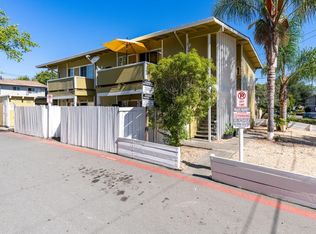 2837 Apple Valley Ln, Santa Rosa, CA 95403