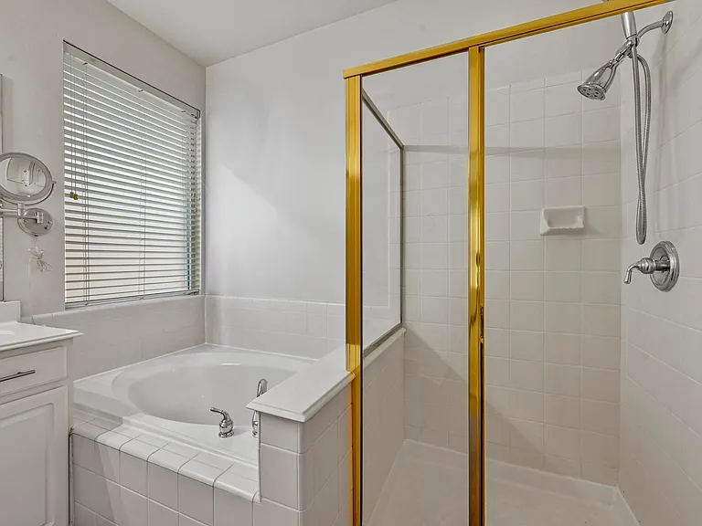 1711 Peregrine Dr — Photo 19
